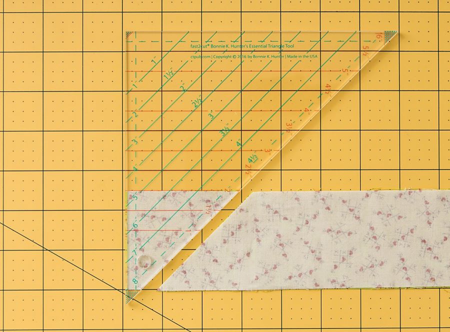 Essential Triangle Tool - Bonnie K. Hunter