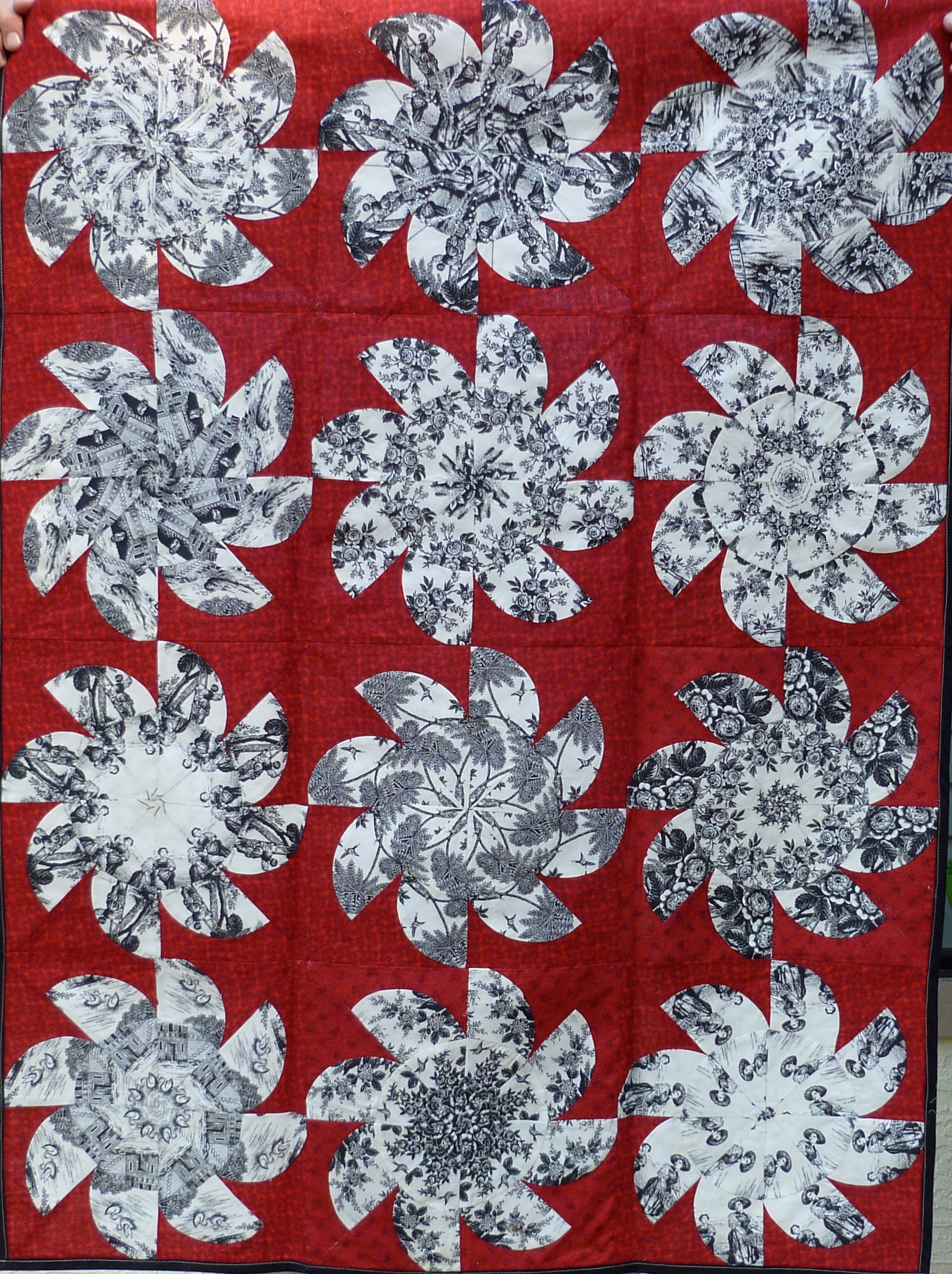 Eveline's Whirling Dust Storm by Just Curves ®