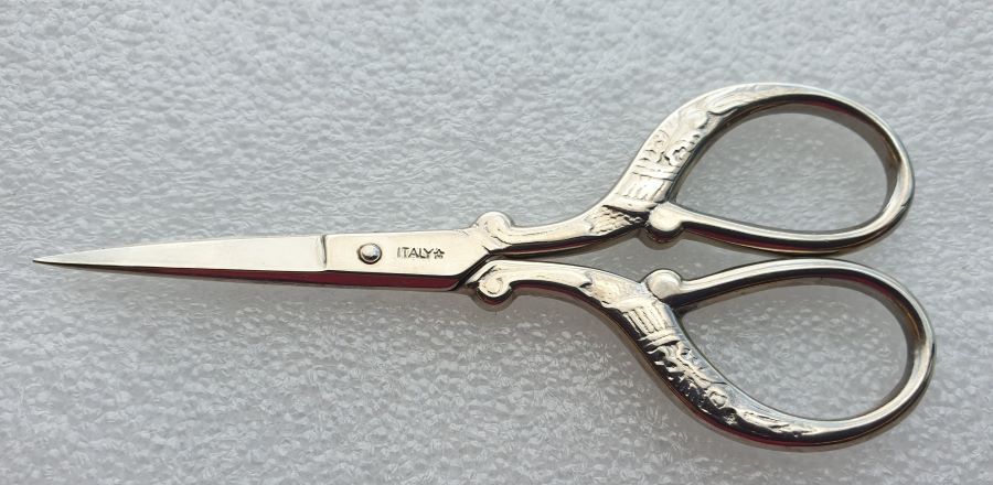 Italian Fine Embroidery Scissors 3"