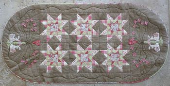 Easter Tablerunner - Lynette Anderson Designs