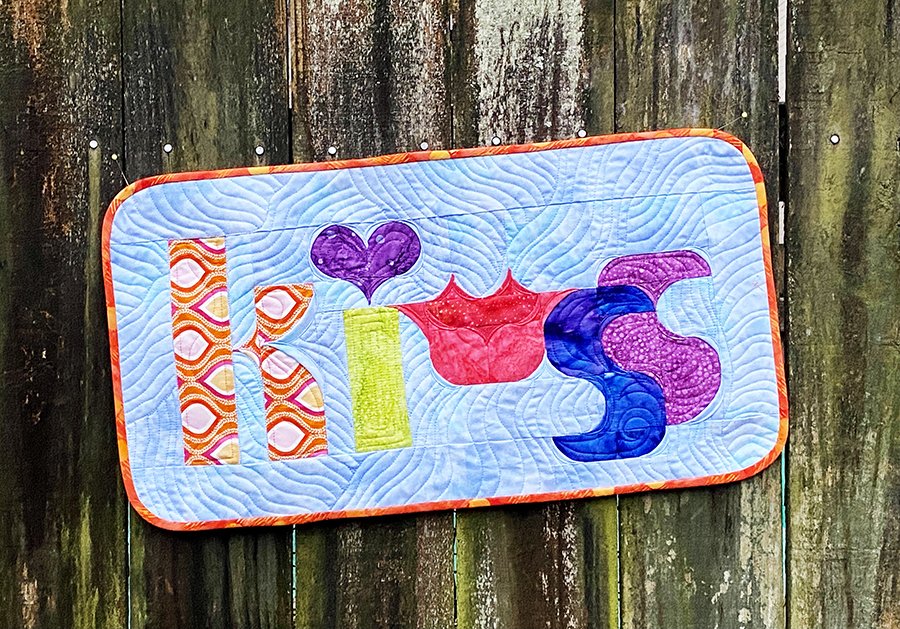 Quilt-Moji: KISS by Southwind Designs
