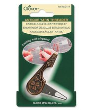 Antique Yarn Threader by Clover