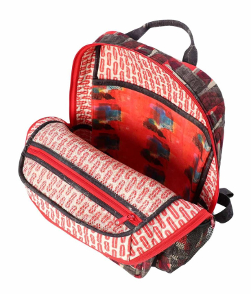 Leader of the Pack - By Annie