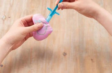 Stuffing Tool Small by Clover