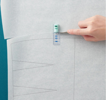 Pattern Cutting Guide Large by Clover