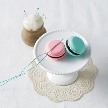 Sweet 'n Sharp Macaron by Clover