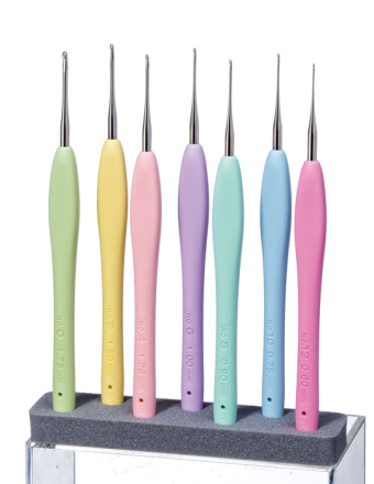 Armour Steel Crochet Hook Set by Clover