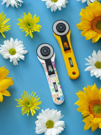 45mm Olfa Classic Rotary Cutter Blooming Garden