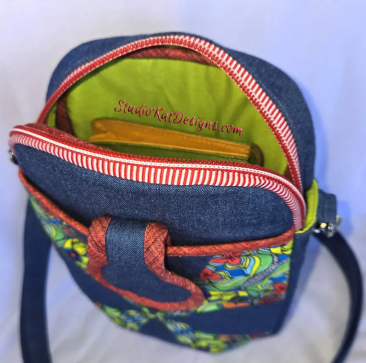 The Cignet Phone Pal - Studio Kat Designs