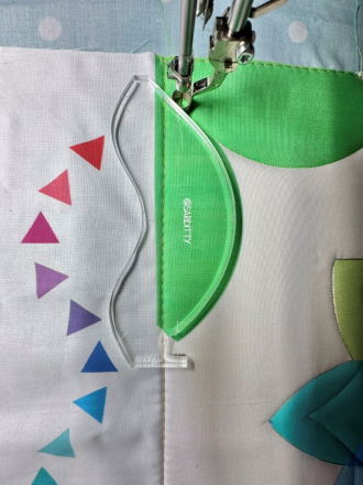 Sariditty: Quilt Keeper 2 Piece Template Set & Lotus Fabric Panel