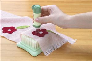 Felting Needle Tool by Clover